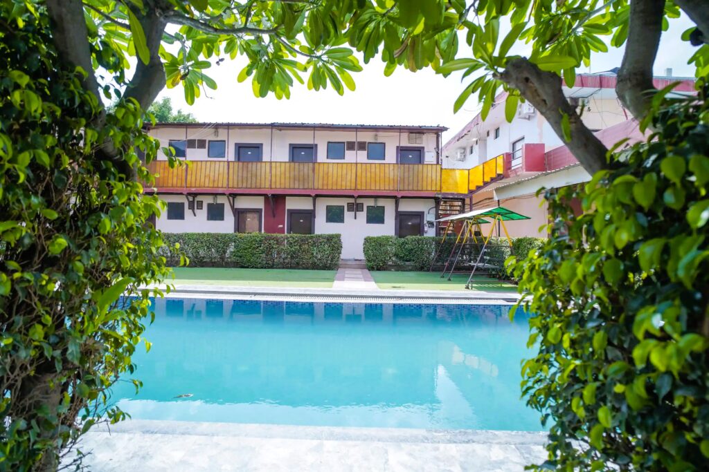 resort in manesar