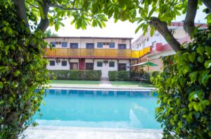 resort in manesar